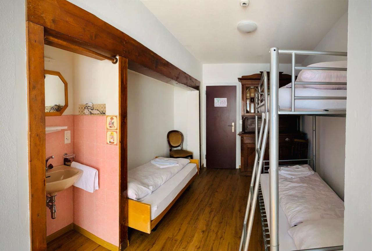 Hotel Weisses Roessli Leukerbad Exteriér fotografie