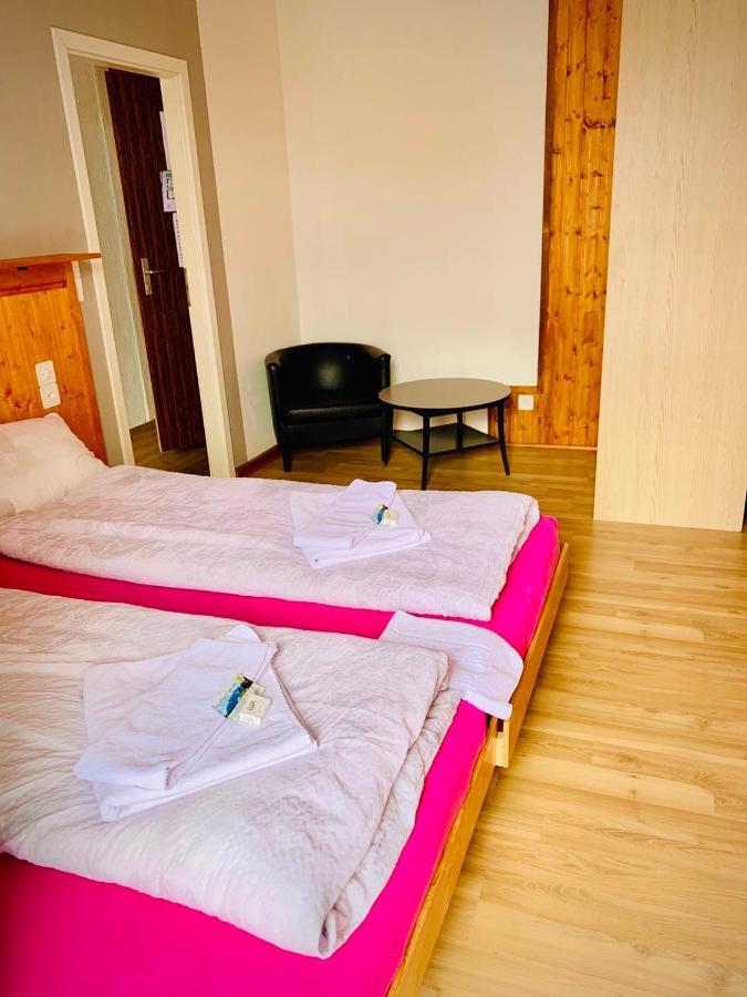 Hotel Weisses Roessli Leukerbad Exteriér fotografie